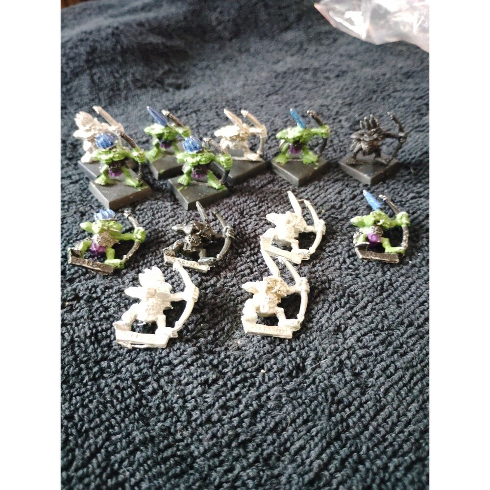 Warhammer Fantasy Lot of 13 Forest Goblin archers